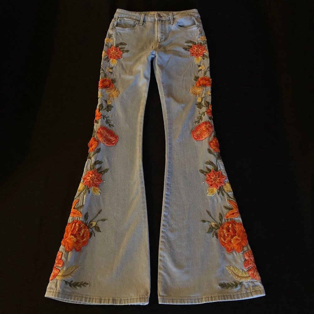 Free People x Driftwood Farrah Embroidered Flare Jeans Sz 24 - Picture 3 of 15
